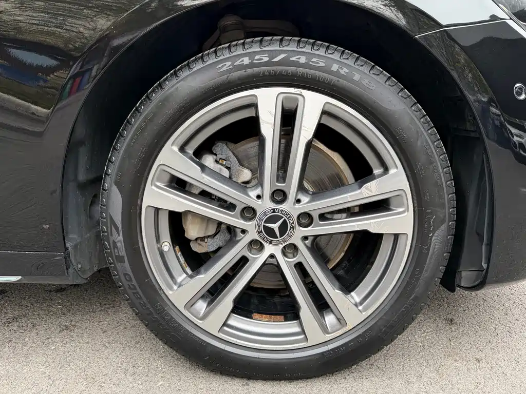Mercedes-Benz Mercedes-Benz E-Class 2022 Model Year Facelift Two E 260 L Sport 2022 - thumbnail 4