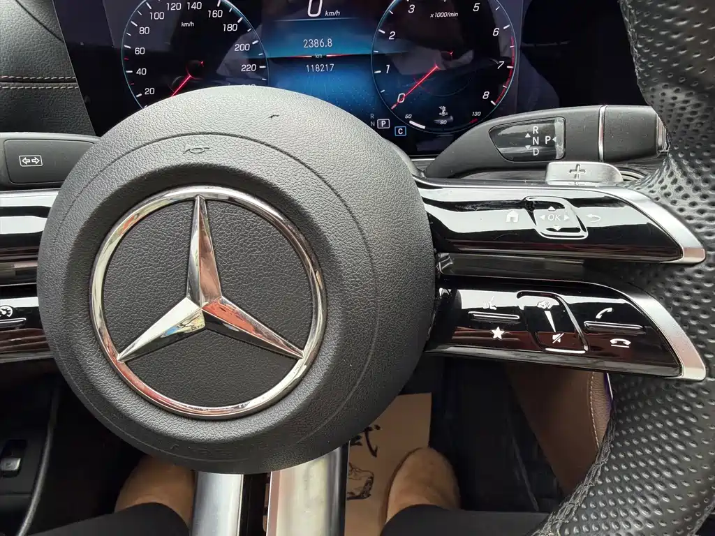Mercedes-Benz Mercedes-Benz E-Class 2022 Model Year Facelift Two E 260 L Sport 2022 - thumbnail 18
