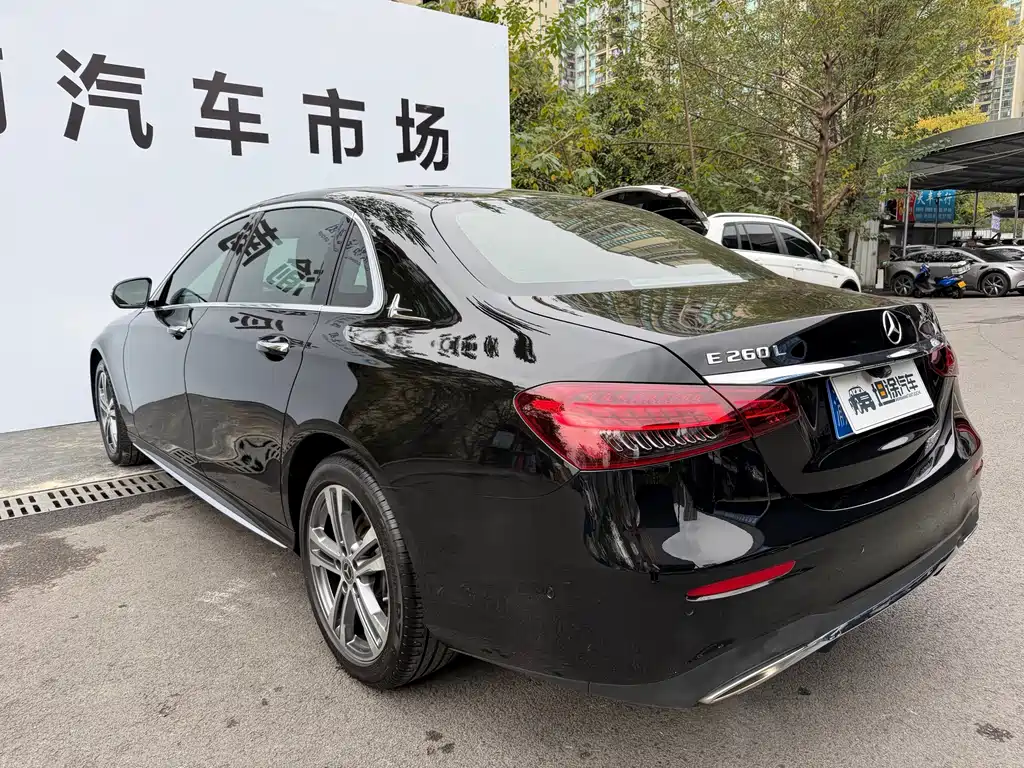 Mercedes-Benz Mercedes-Benz E-Class 2022 Model Year Facelift Two E 260 L Sport 2022 - thumbnail 27