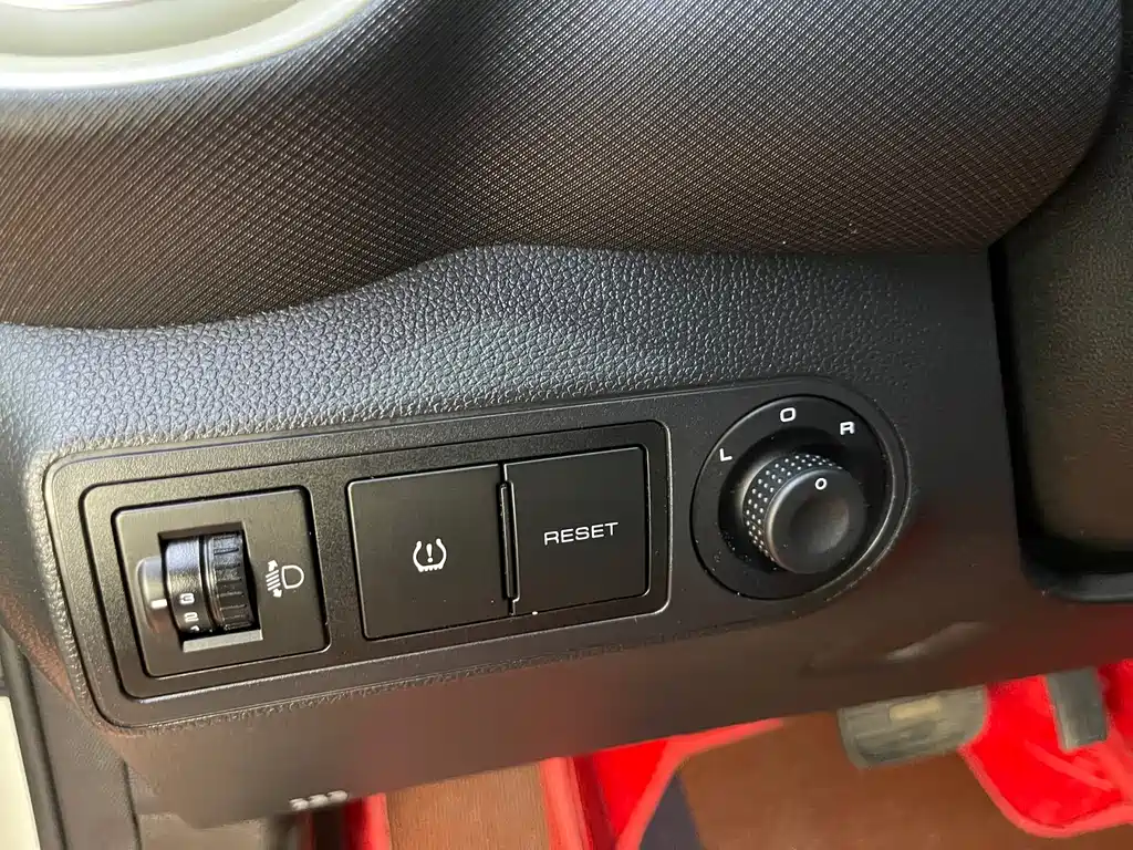 Wuling Motors Wuling Binguo 2025 Model 203km Light Enjoyment Edition 2024 - thumbnail 20