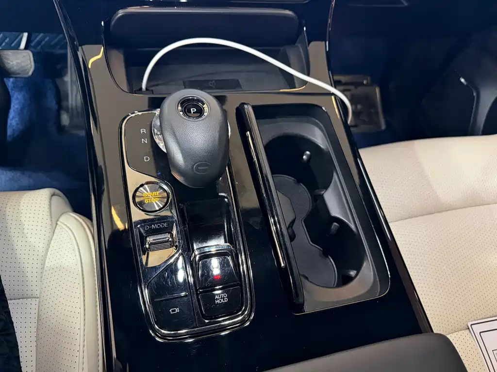 GAC Trumpchi GAC Trumpchi M8 2023 Master Series Hybrid Imperial Edition 2023 - thumbnail 9