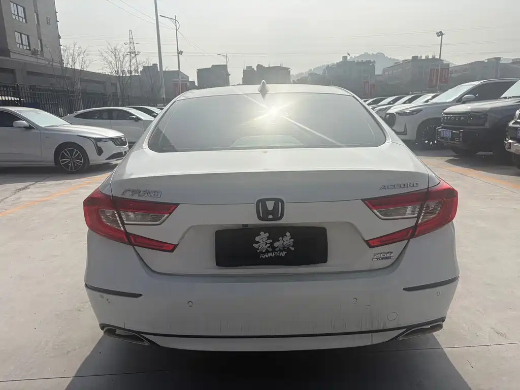 Honda Honda Accord 2018 260TURBO Luxury Edition China V 2021 - thumbnail 7