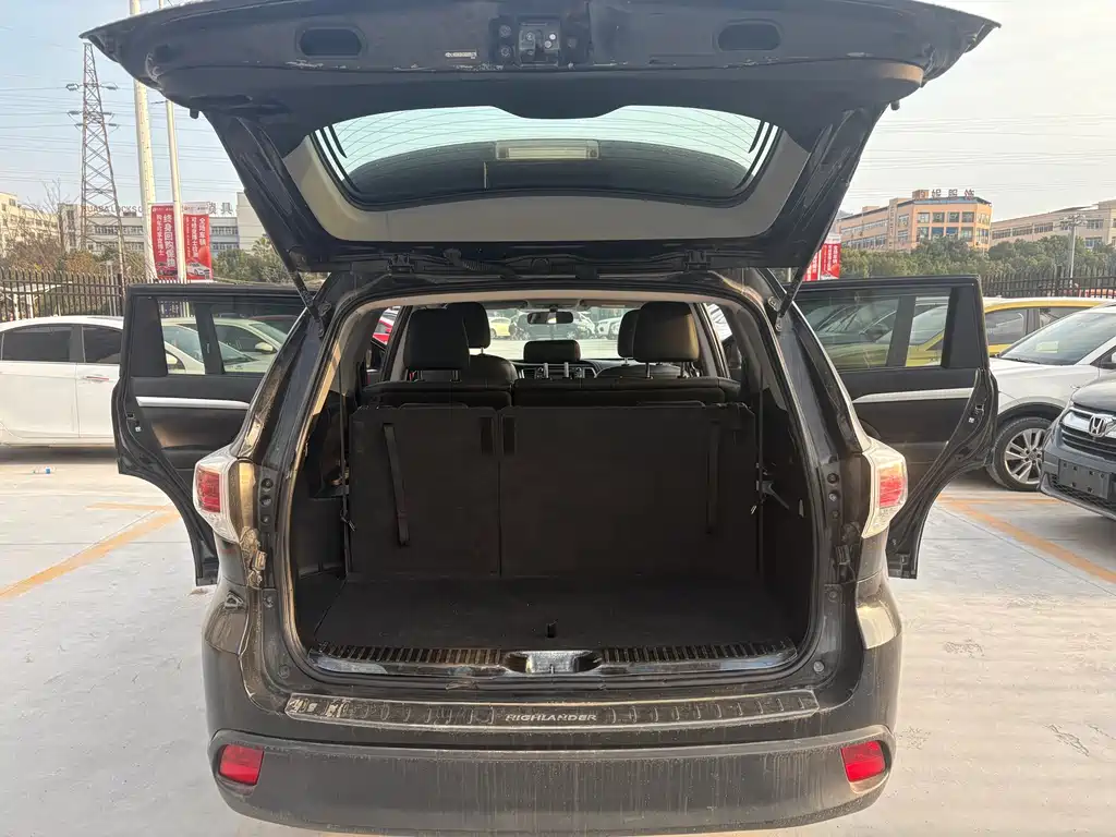 Toyota Toyota Highlander 2015 2.0T AWD Luxury 7-seater 2016 - thumbnail 9