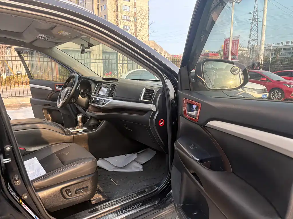Toyota Toyota Highlander 2015 2.0T AWD Luxury 7-seater 2016 - thumbnail 12