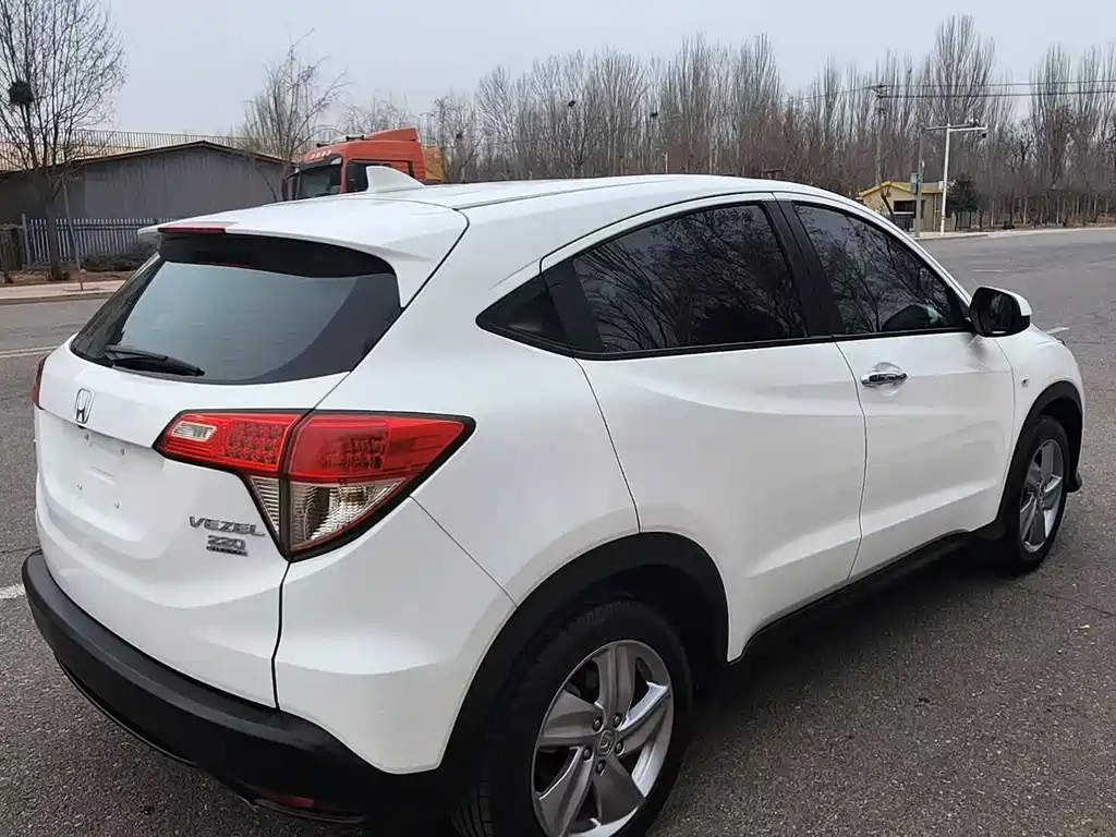Honda Honda Vezel 2020 1.5L CVT Luxury Edition 2021 - thumbnail 6