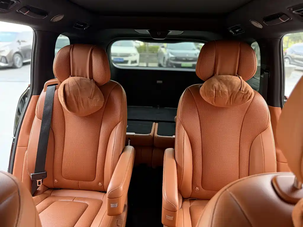 AITO M9 Aito M9 2024 Extended Range Ultra 52kWh 6-seater 2025 - thumbnail 7