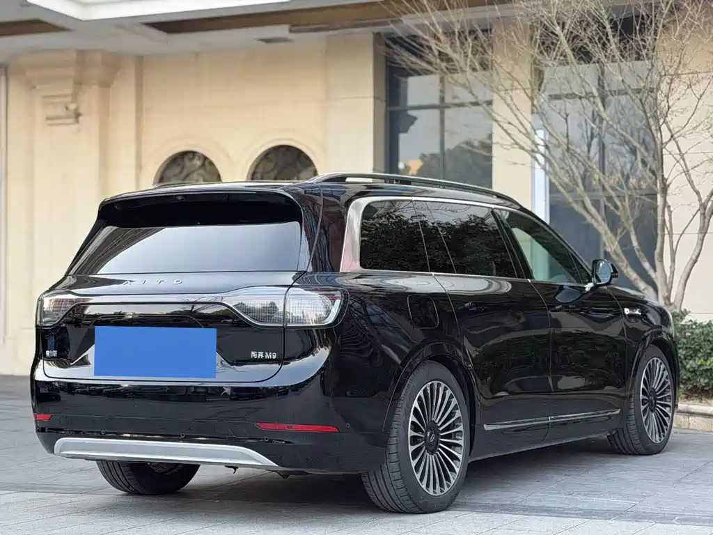 AITO M9 Aito M9 2024 Extended Range Ultra 52kWh 6-seater 2025 - thumbnail 10