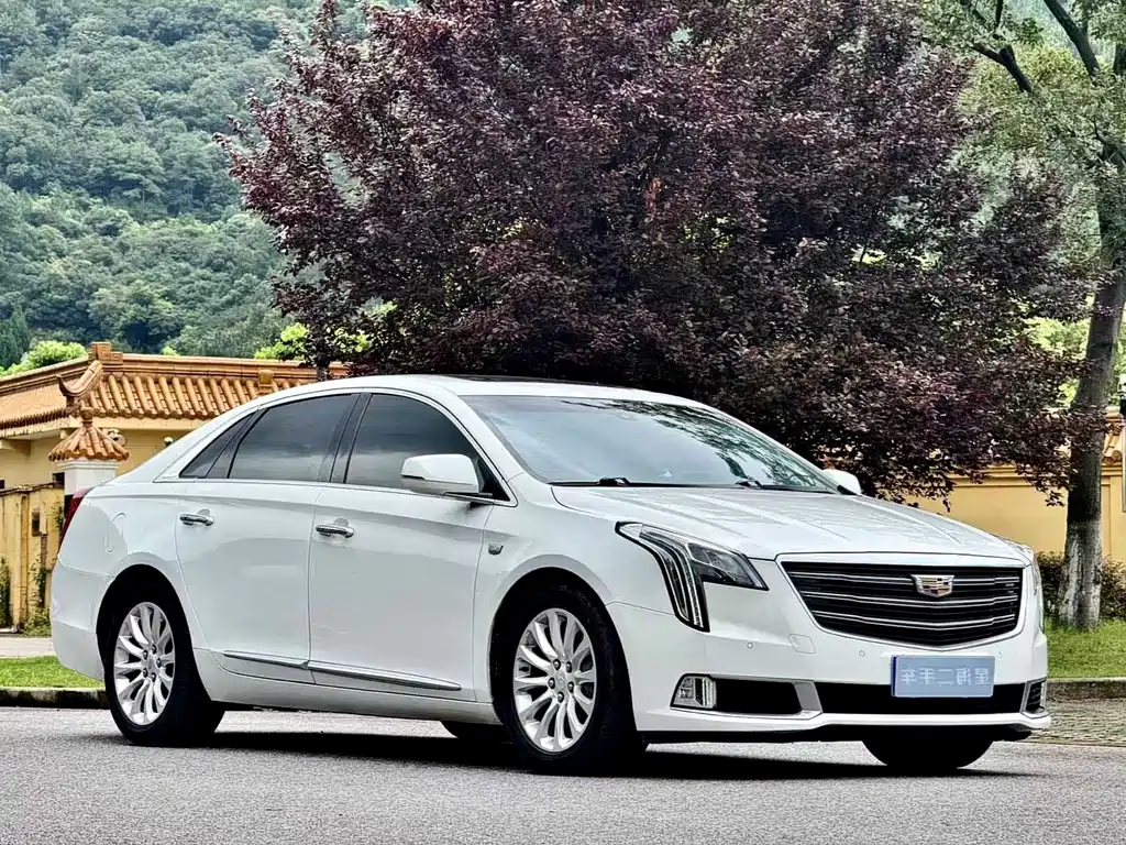 Cadillac Cadillac XTS 2018 28T Luxury 2019 - thumbnail 3