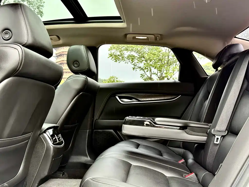 Cadillac Cadillac XTS 2018 28T Luxury 2019 - thumbnail 8