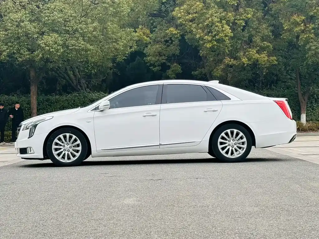 Cadillac Cadillac XTS 2018 28T Luxury 2019 - thumbnail 13