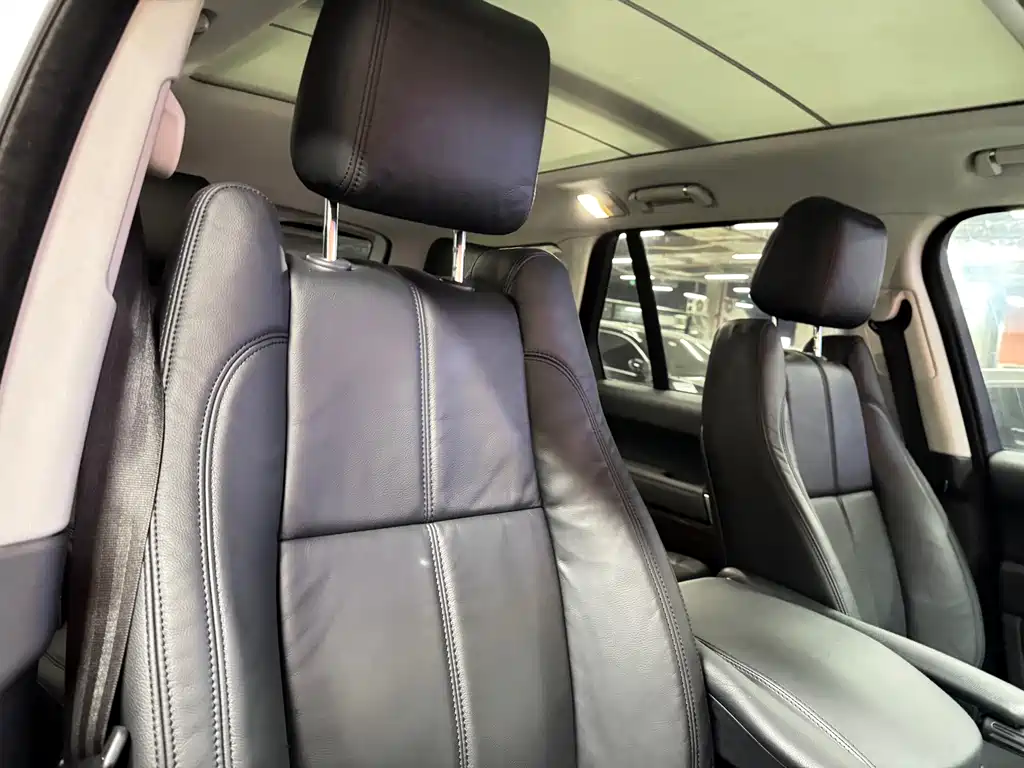 Land Rover Range Rover 2015 3.0 TDV6 Vogue 2018 - thumbnail 14