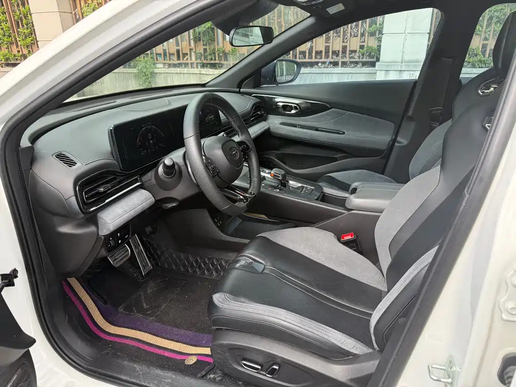 GAC Trumpchi Lingpai 2023 400T Automatic R PRO 2023 - thumbnail 5