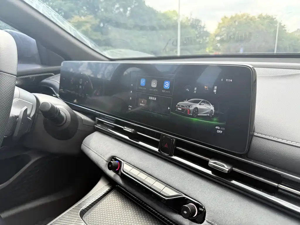 GAC Trumpchi Lingpai 2023 400T Automatic R PRO 2023 - thumbnail 16