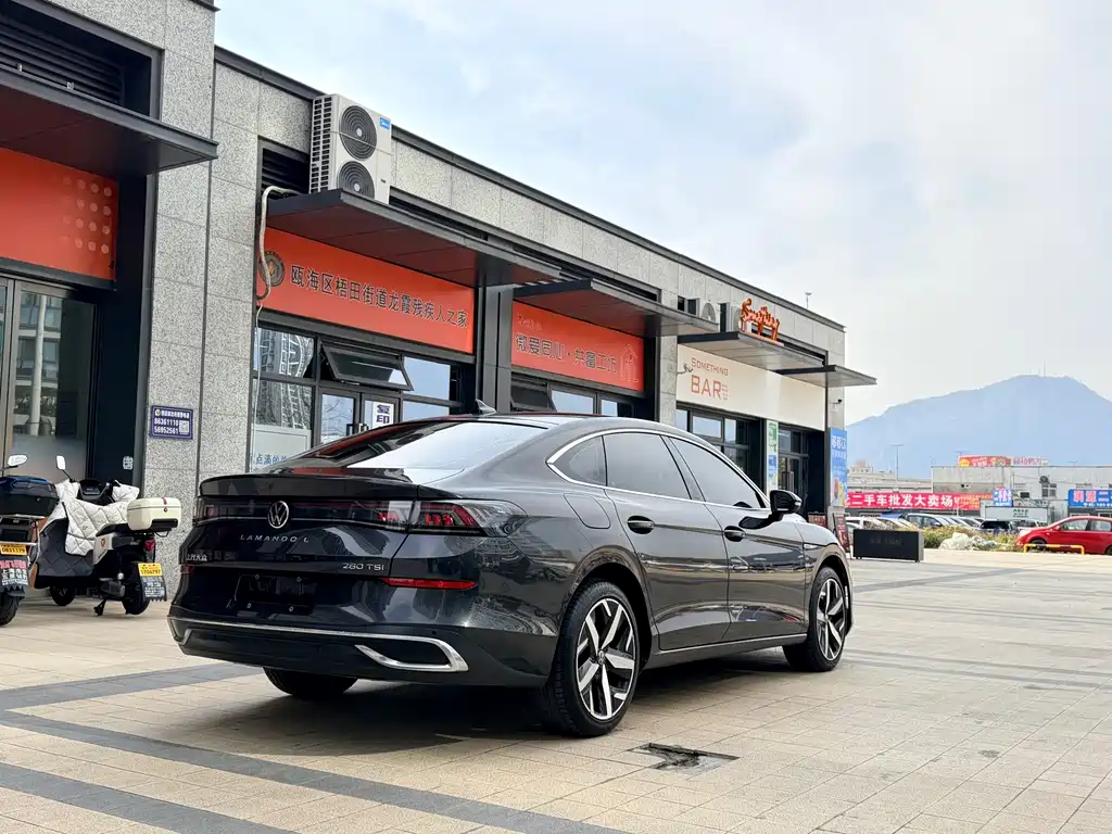 Volkswagen Lamando 2024 Lamando L 280TSI DSG Cool & Spicy Edition 2024 - thumbnail 11