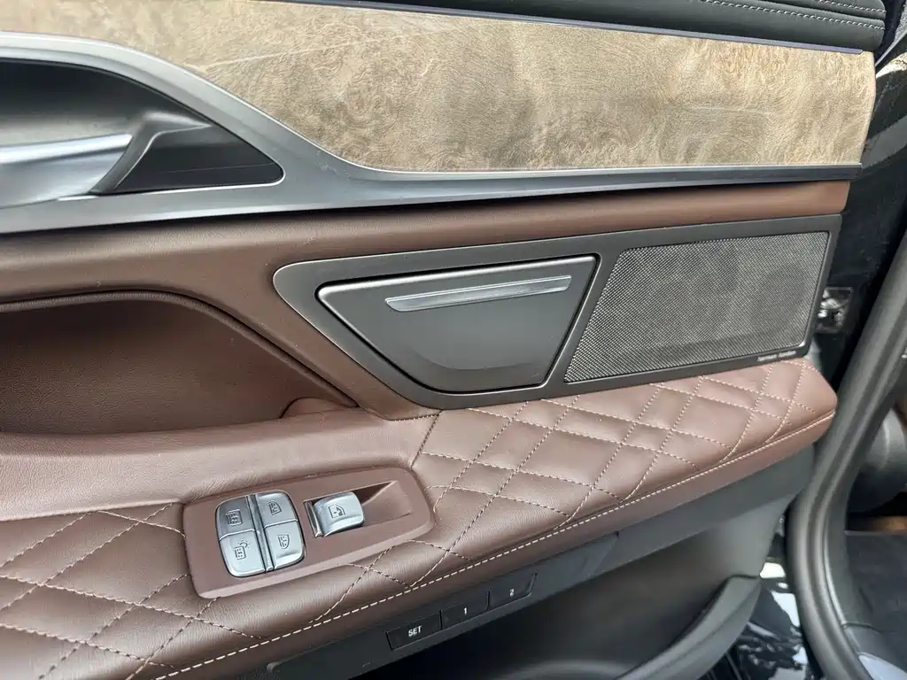 BMW BMW 7 Series 2019 740Li Leading Model Luxury Package 2021 - thumbnail 17