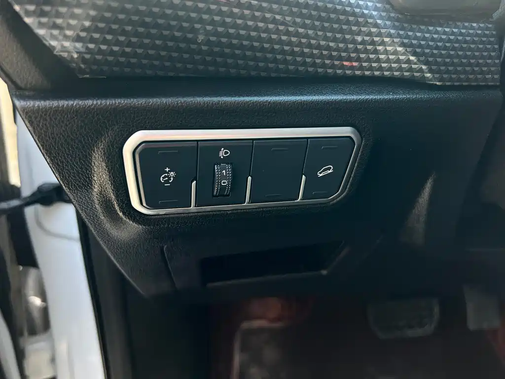 Haval Haval F7x 2021 2.0T 2WD Supreme Edition 2021 - thumbnail 18