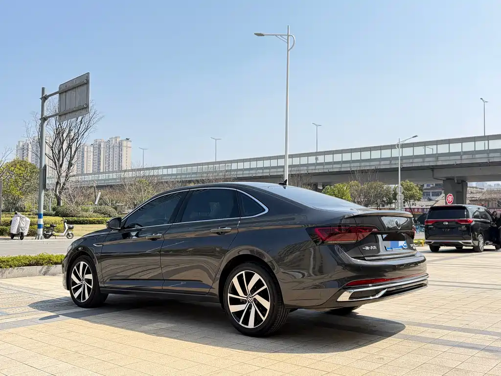 Volkswagen Volkswagen Sagitar 2024 300TSI DSG Excellence Edition 2024 - thumbnail 11