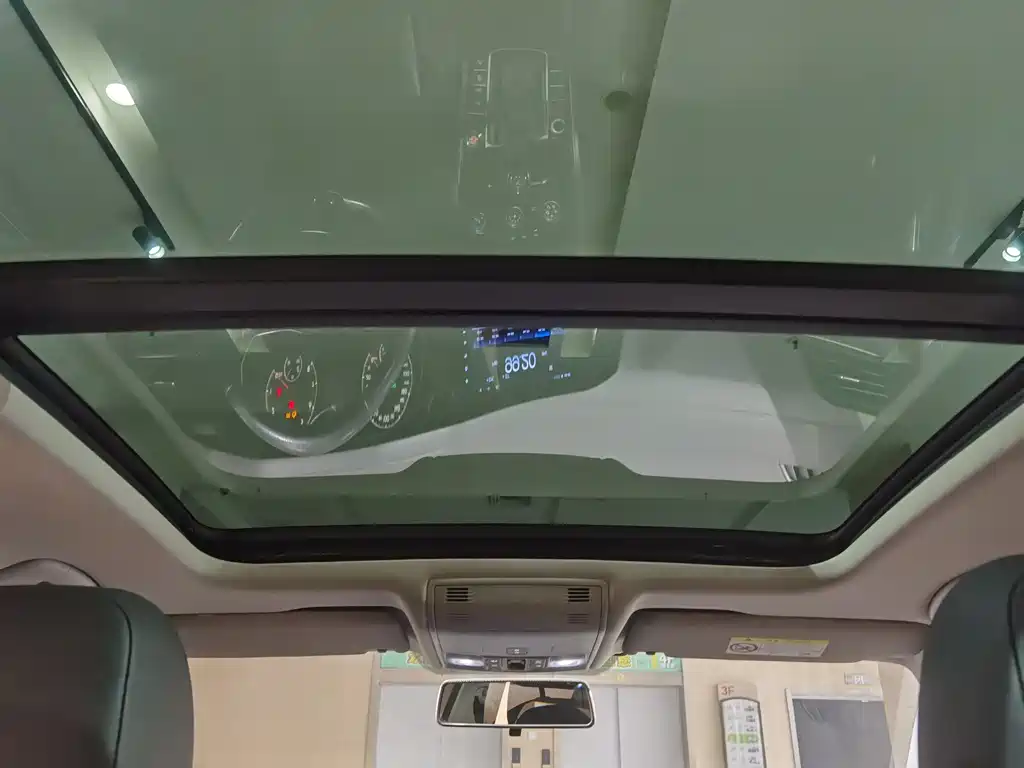 Volkswagen Volkswagen Sagitar 2019 200TSI DSG Comfort Model VI 2019 - thumbnail 12