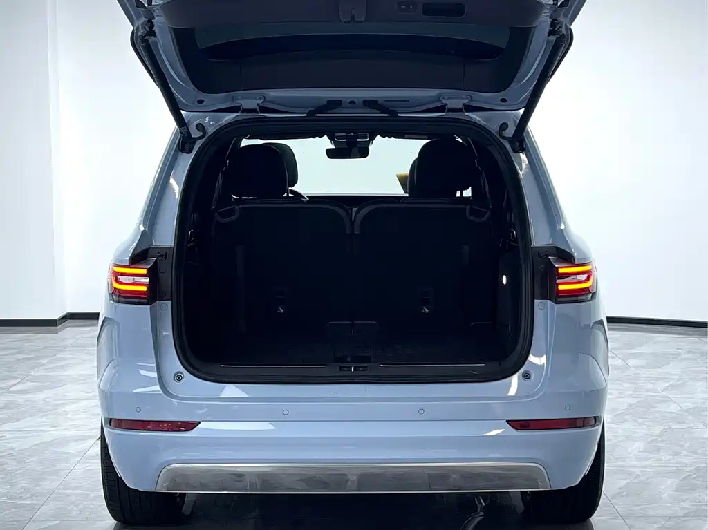 Li Auto Li ONE 2021 Extended Range 6-Seat Version 2022 - thumbnail 10