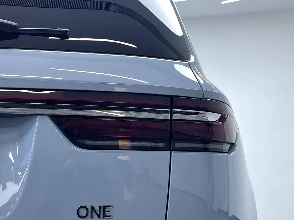 Li Auto Li ONE 2021 Extended Range 6-Seat Version 2022 - thumbnail 12