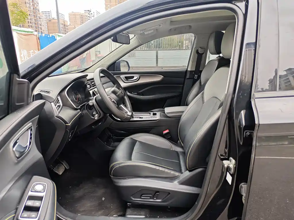 Roewe Roewe RX5 2020 PLUS 300TGI Automatic Ali National Trend Luxury Edition 2020 - thumbnail 4