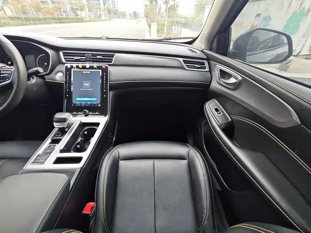 Roewe Roewe RX5 2020 PLUS 300TGI Automatic Ali National Trend Luxury Edition 2020 - thumbnail 11