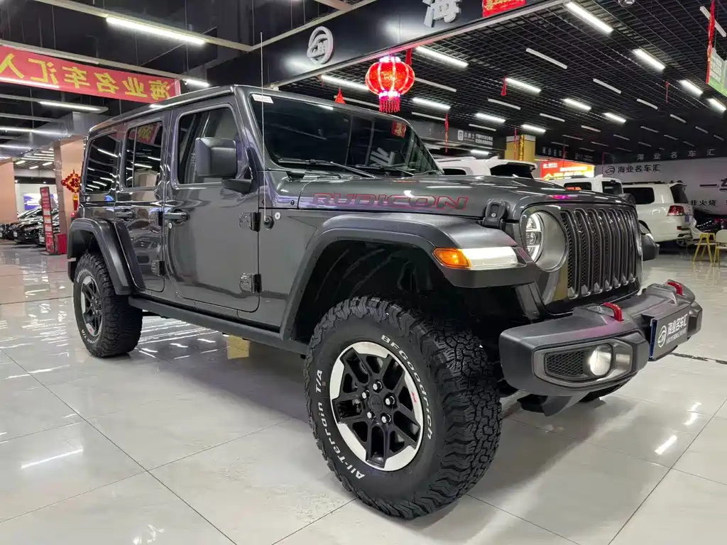 Jeep Jeep Wrangler 2019 2.0T Rubicon 4-Door Version国VI  Wait, I need to correct this. The "国VI" refers to China's emission standard (National VI), which isn't typically part of the international model name. The internationally accepted name would be:  Jeep Wrangler 2019 2.0T Rubicon 4-Door 2019 - thumbnail 3