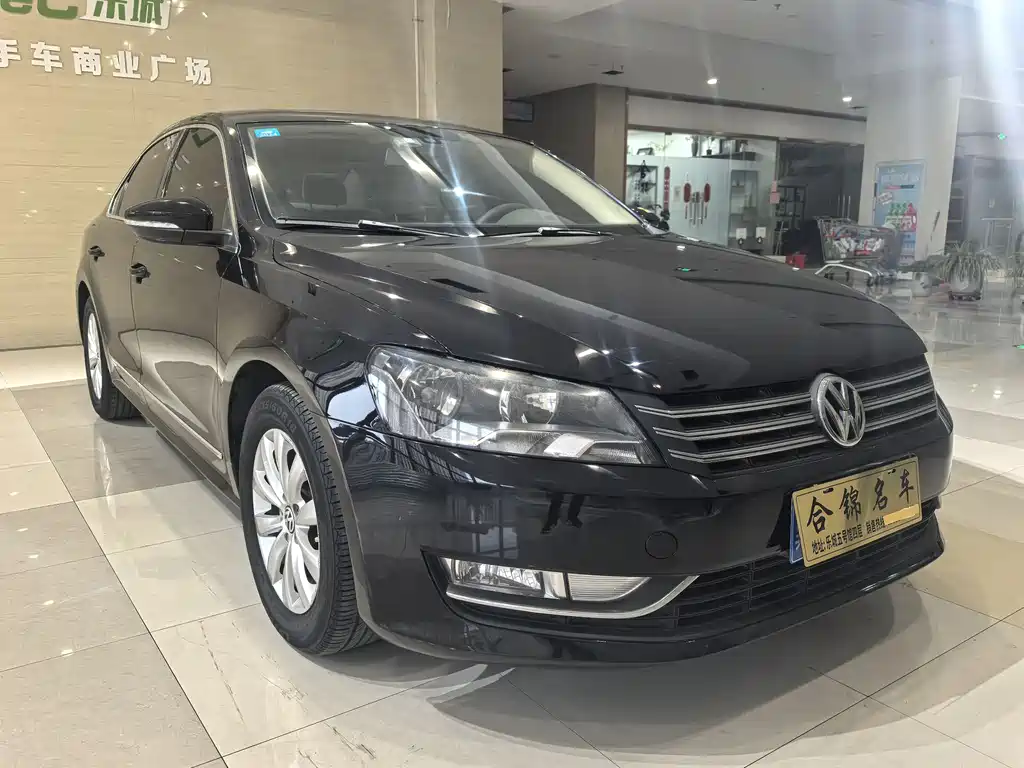 Volkswagen Passat 2013 1.8TSI DSG Premium Edition 2013 - thumbnail 3