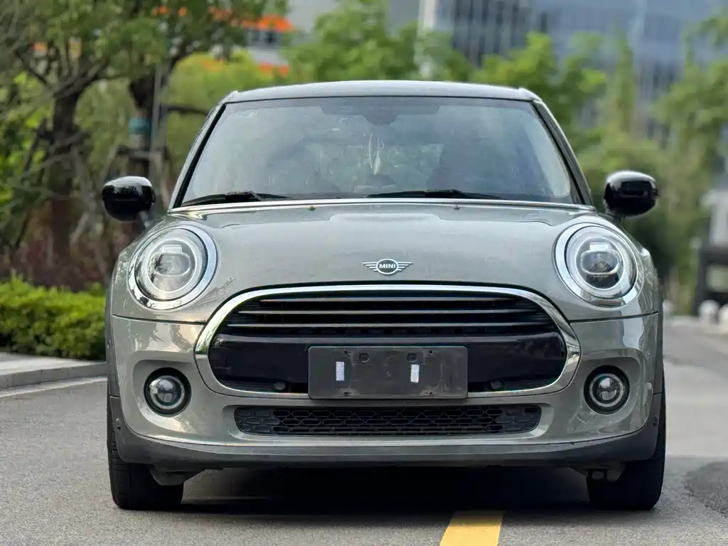 MINI MINI 2021 1.5T ONE PLUS Five-Door Edition 2021 - thumbnail 2