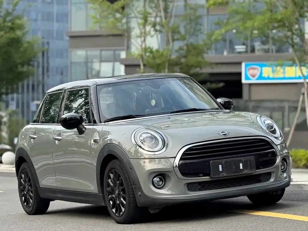 MINI MINI 2021 1.5T ONE PLUS Five-Door Edition 2021 - thumbnail 3