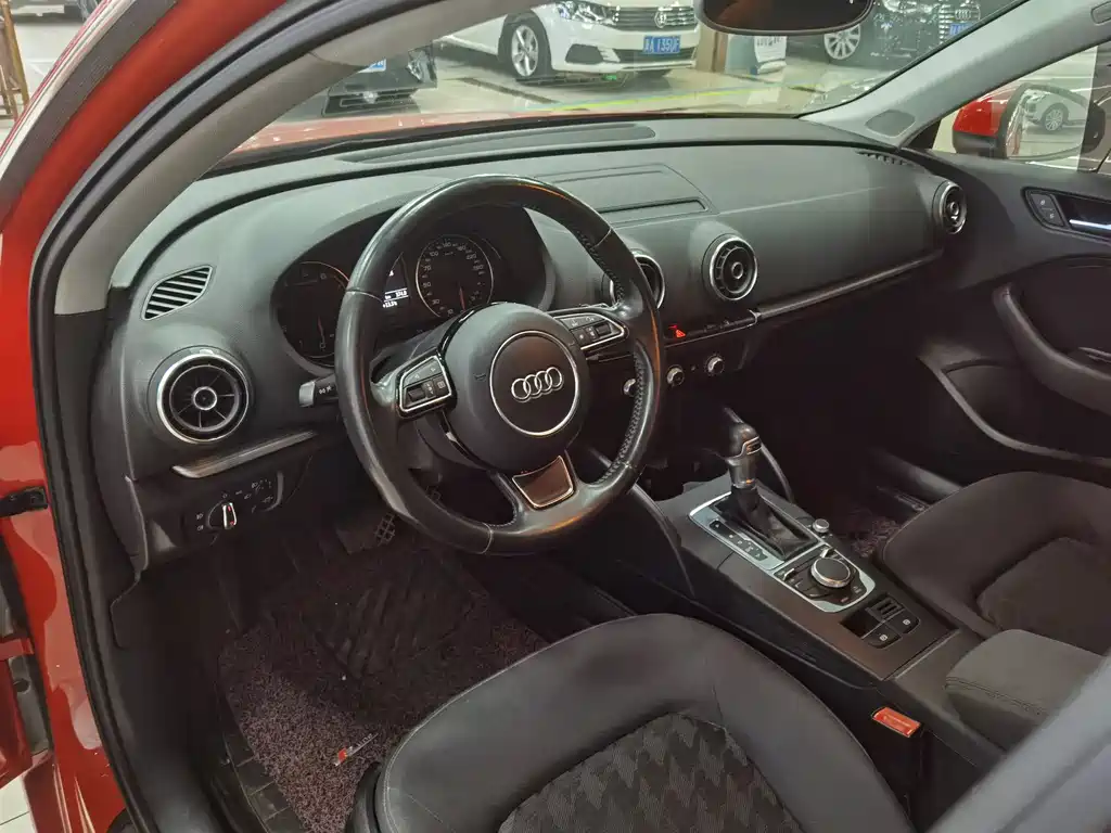 Audi Audi A3 2014 Sportback 35 TFSI Automatic Fashion Edition 2015 - thumbnail 7