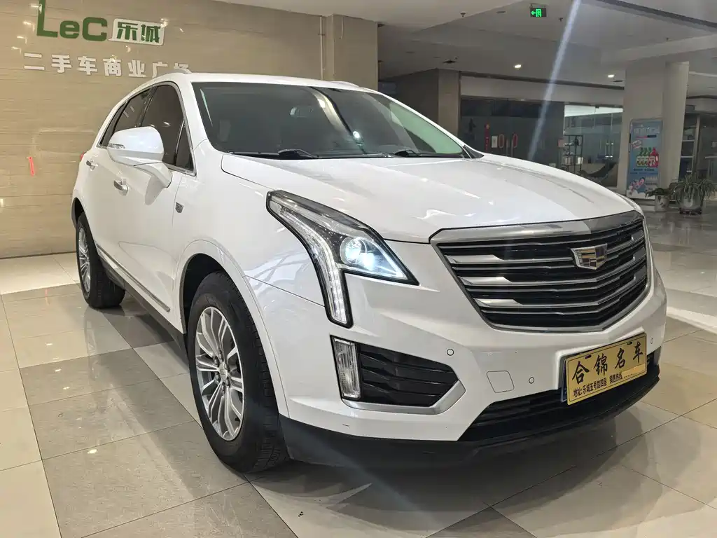 Cadillac Cadillac XT5 2017 Anniversary Edition 25T Luxury 2017 - thumbnail 3