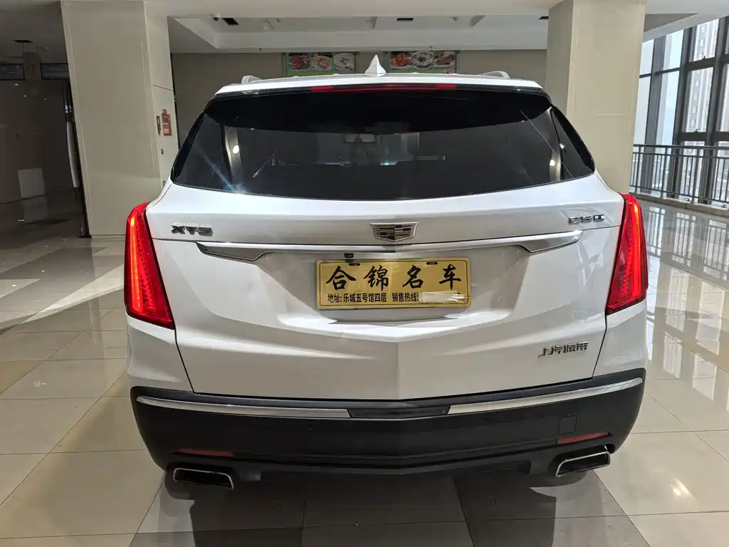 Cadillac Cadillac XT5 2017 Anniversary Edition 25T Luxury 2017 - thumbnail 4