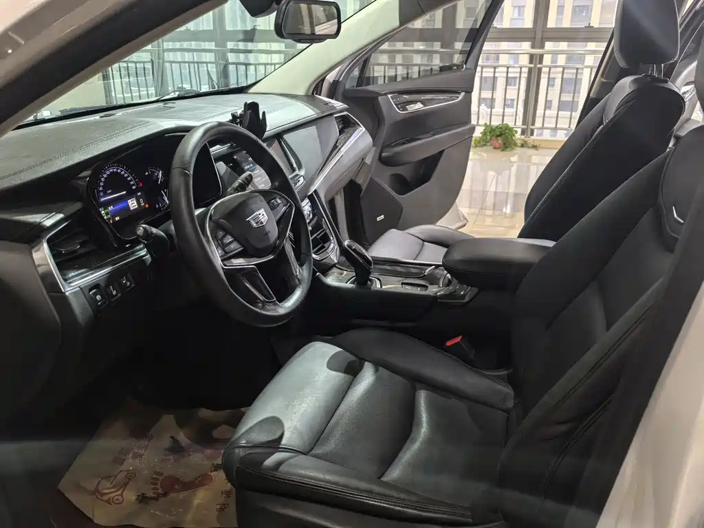 Cadillac Cadillac XT5 2017 Anniversary Edition 25T Luxury 2017 - thumbnail 14