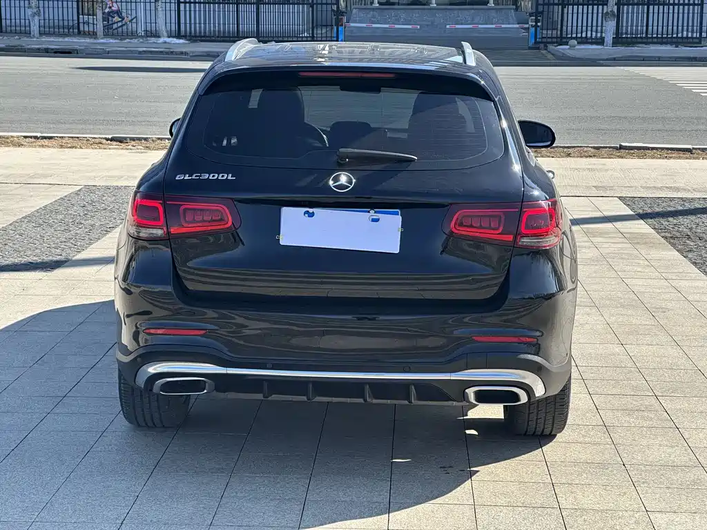 Mercedes-Benz Mercedes-Benz GLC 2021 GLC 260 L 4MATIC Luxury Edition 2021 - thumbnail 5