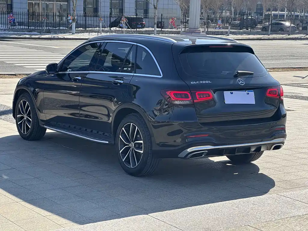 Mercedes-Benz Mercedes-Benz GLC 2021 GLC 260 L 4MATIC Luxury Edition 2021 - thumbnail 6