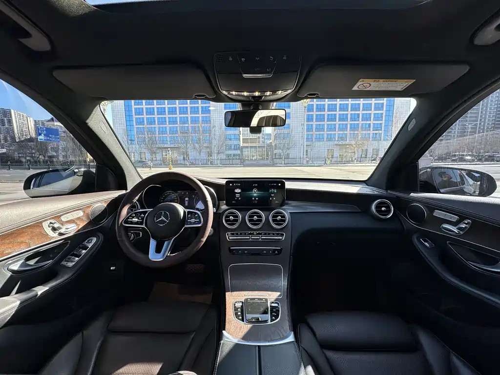 Mercedes-Benz Mercedes-Benz GLC 2021 GLC 260 L 4MATIC Luxury Edition 2021 - thumbnail 14