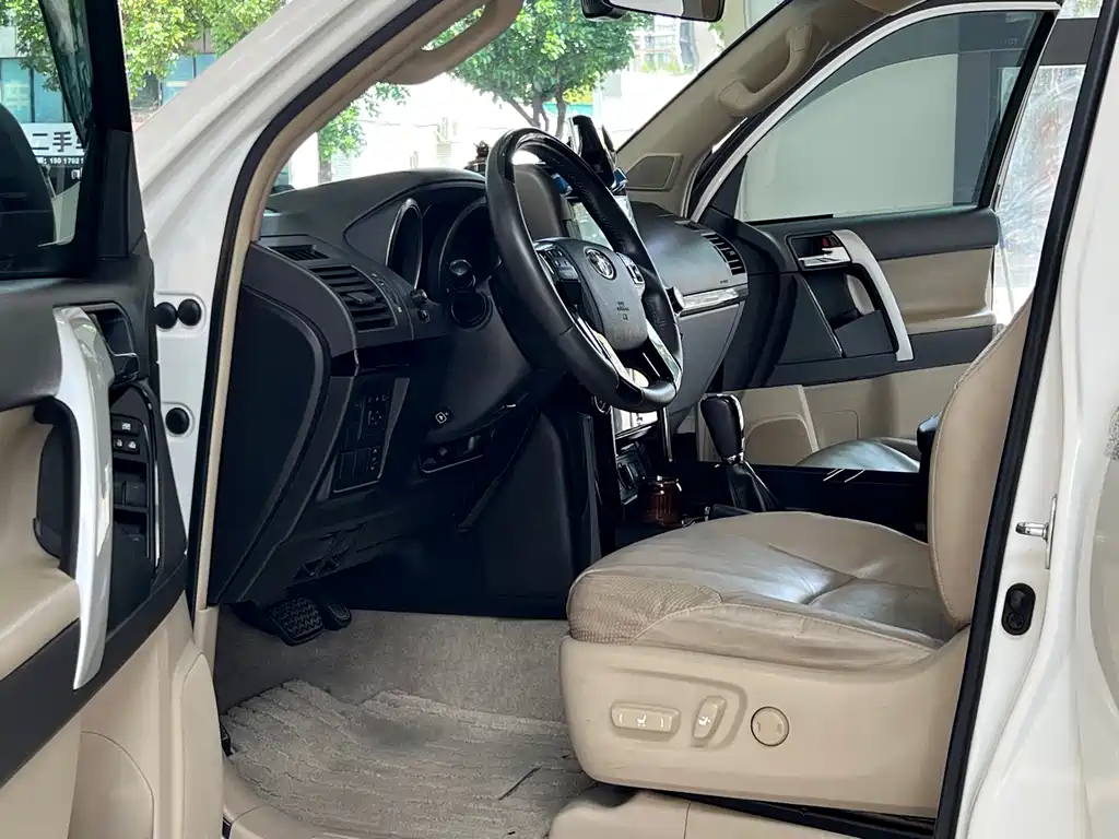 Toyota Toyota Land Cruiser Prado 2010 4.0L Automatic TX-L 2014 - thumbnail 10