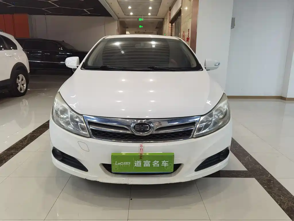 BYD Roewe 360 2012 1.5TID Automatic Comfort 2013 - thumbnail 2
