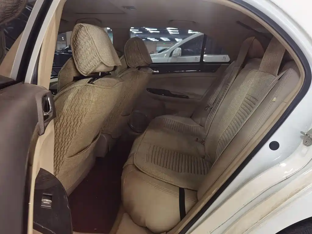 BYD Roewe 360 2012 1.5TID Automatic Comfort 2013 - thumbnail 7