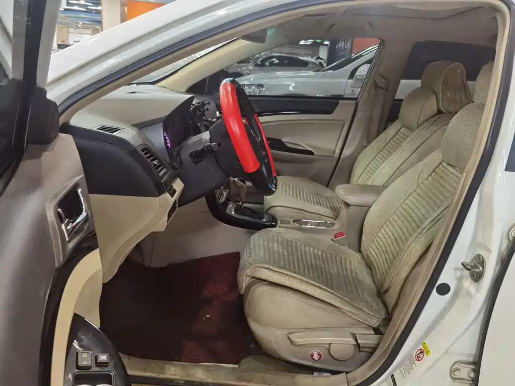 BYD Roewe 360 2012 1.5TID Automatic Comfort 2013 - thumbnail 14