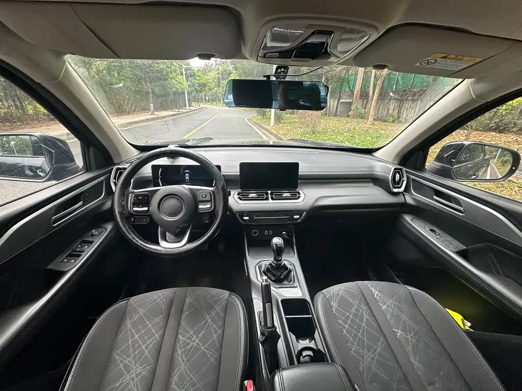 Great Wall Motor GWM Cannon 2022 2.0T Manual Diesel 2WD Elite Long Bed GW4D20M 2022 - thumbnail 9