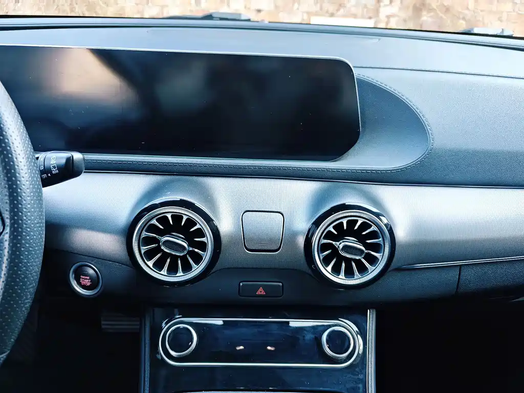 Dongfeng Foton Fengxing T5 EVO 2021 1.5TD DCT Platinum Edition 2021 - thumbnail 7