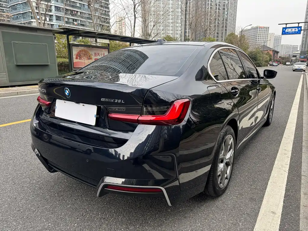 BMW BMW i3 2024 eDrive 35 L 2024 - thumbnail 6