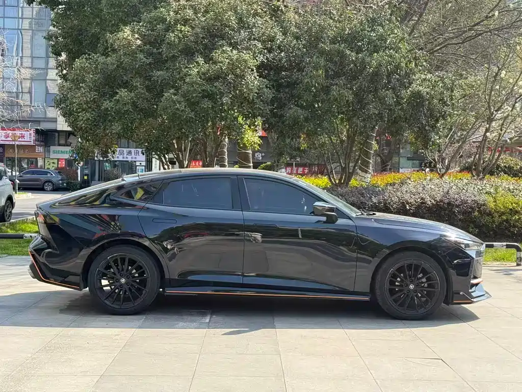Changan Changan UNI-V 2023 1.5T Sport Edition 2024 - thumbnail 7