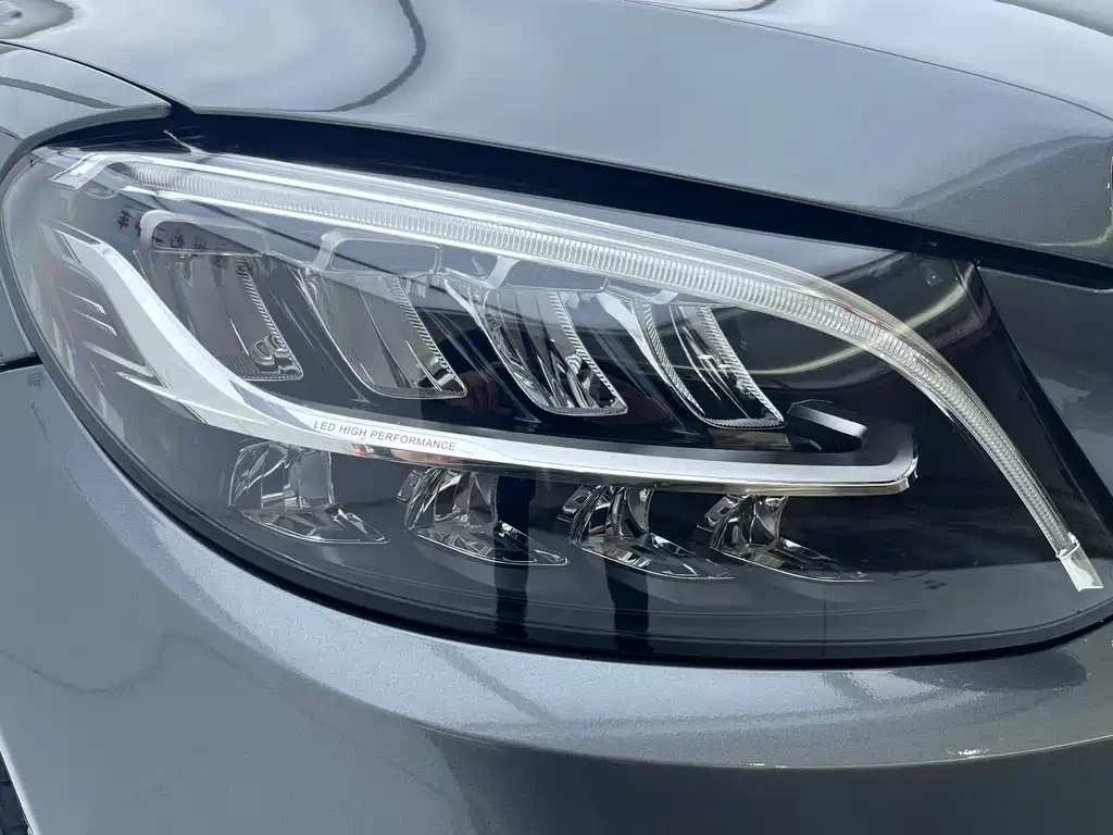 Mercedes-Benz Mercedes-Benz C-Class 2020 C 260 L Sport Edition 2020 - thumbnail 8