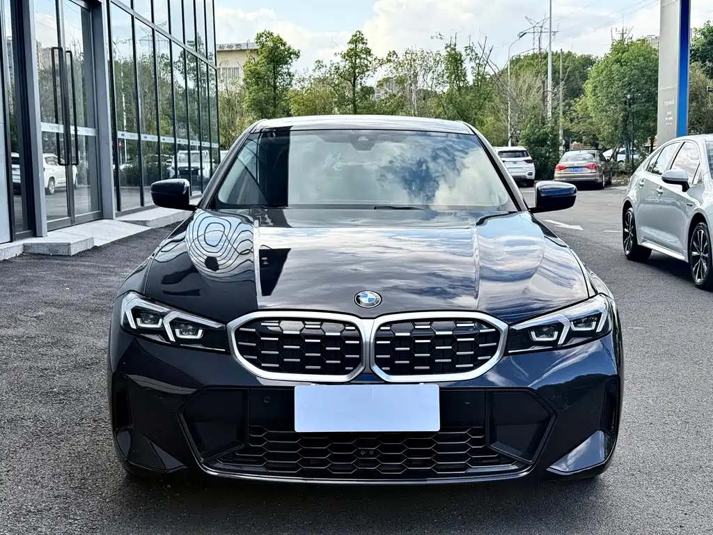 BMW BMW 3 Series 2023 325Li M Sport Shadow Night Package 2023 - thumbnail 2