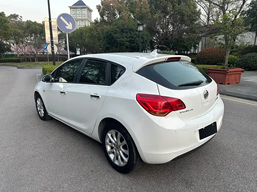 Buick Buick Excelle GT 2013 XT 1.6L Automatic Fashion Edition 2013 - thumbnail 7