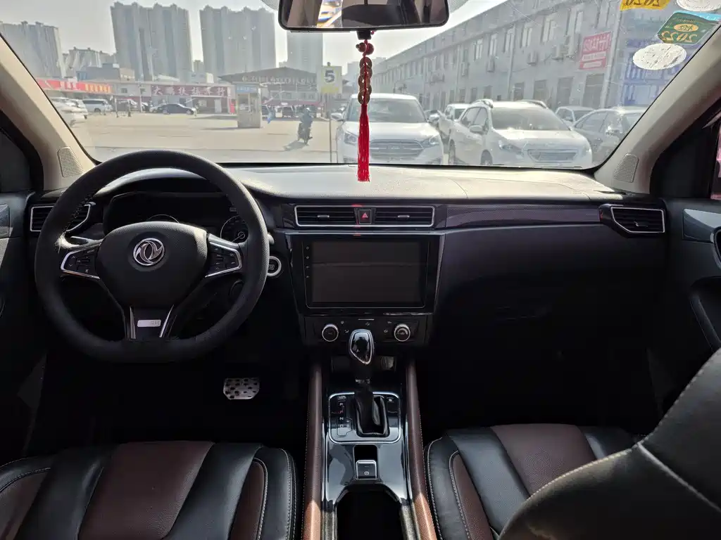 Dongfeng Fengguang DFSK Glory 580 2018 1.5T CVT Luxury Edition 2018 - thumbnail 9
