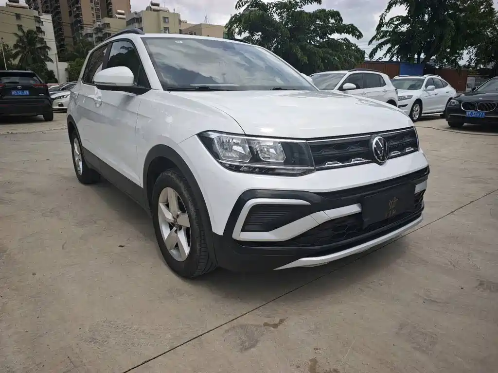 Volkswagen Tiguan 2023 1.5L Automatic Comfort Edition 2023 - thumbnail 3